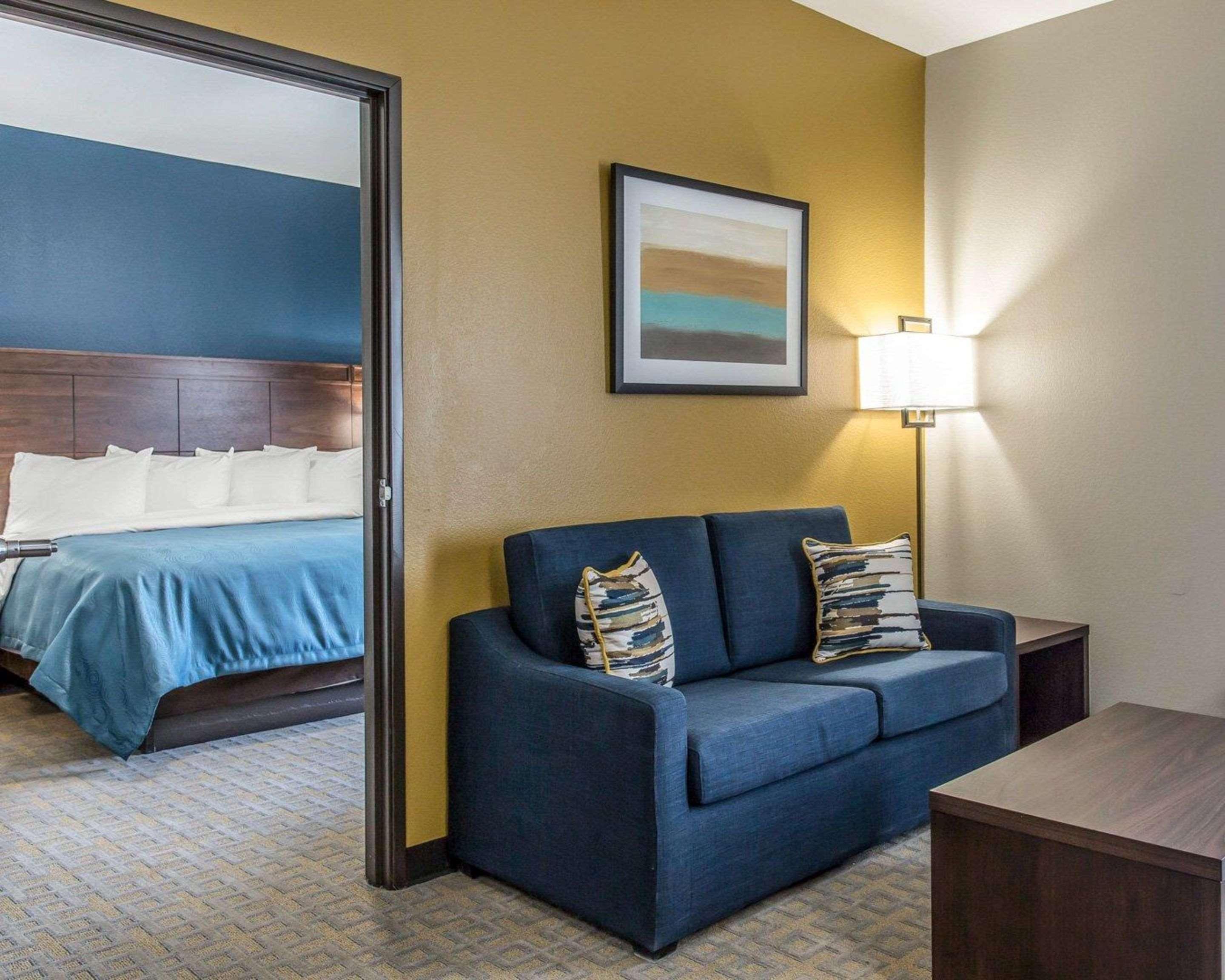 Mainstay Suites Midland Zewnętrze zdjęcie