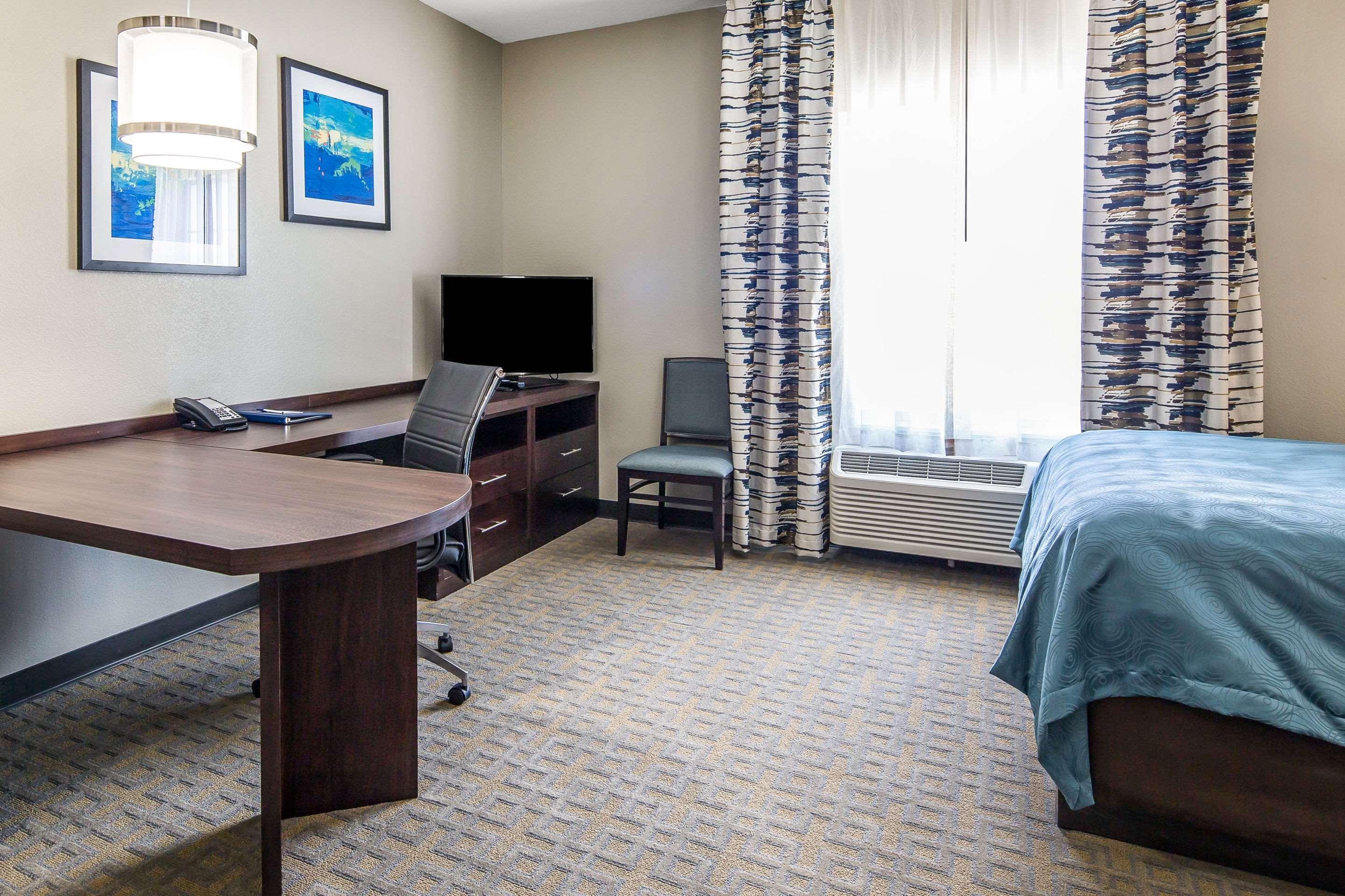 Mainstay Suites Midland Zewnętrze zdjęcie