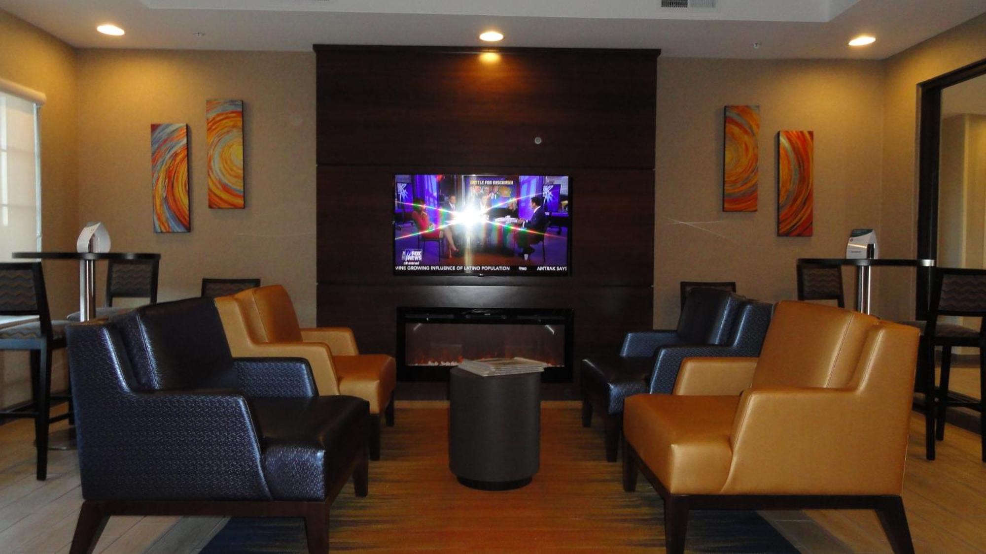 Mainstay Suites Midland Zewnętrze zdjęcie