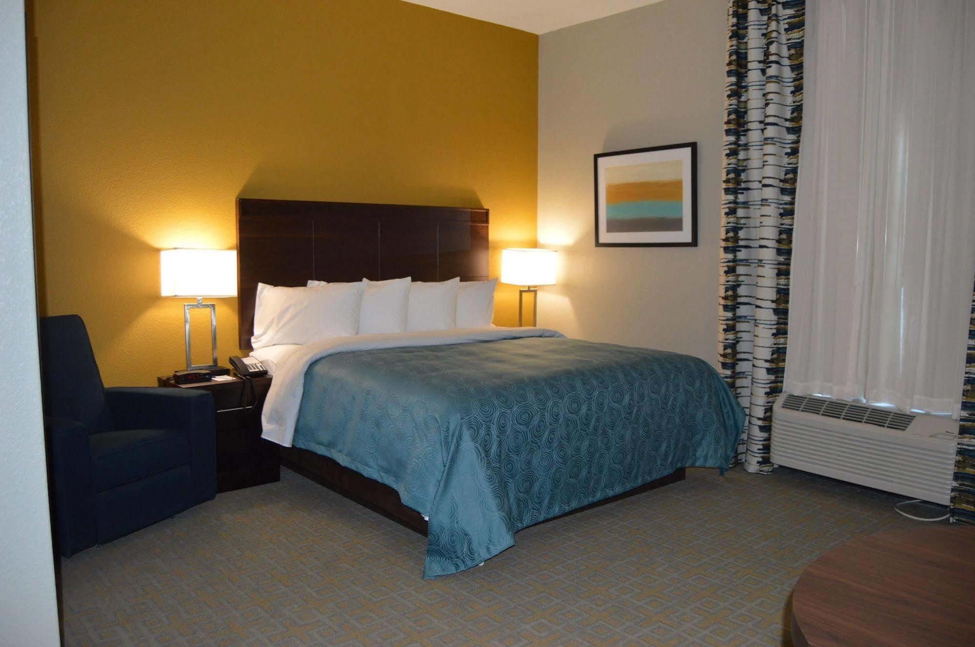 Mainstay Suites Midland Zewnętrze zdjęcie